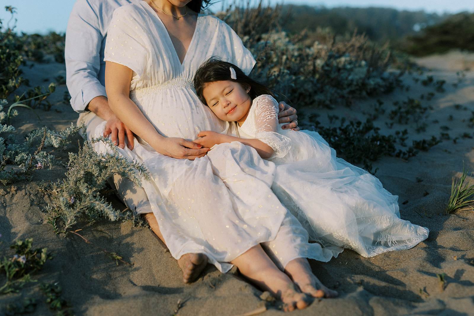 Marin family photographer capturing family photos in golden hills